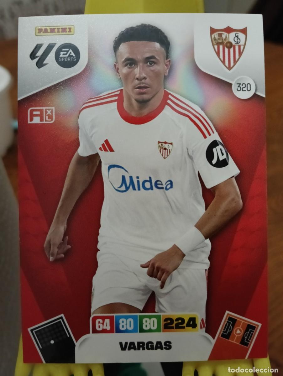 Fu&szlig;ball-Sticker: Adrenanlyn 25/26 - Vargas - N&deg; 320 - Sevilla