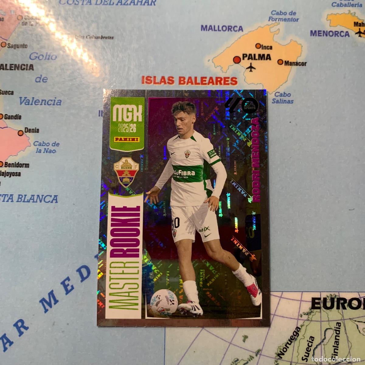 Figurine di Calcio: Rodri Mendoza nuevo master Rookie n&uacute;mero 515 del Elche Megacracks 25-26 2025-2026