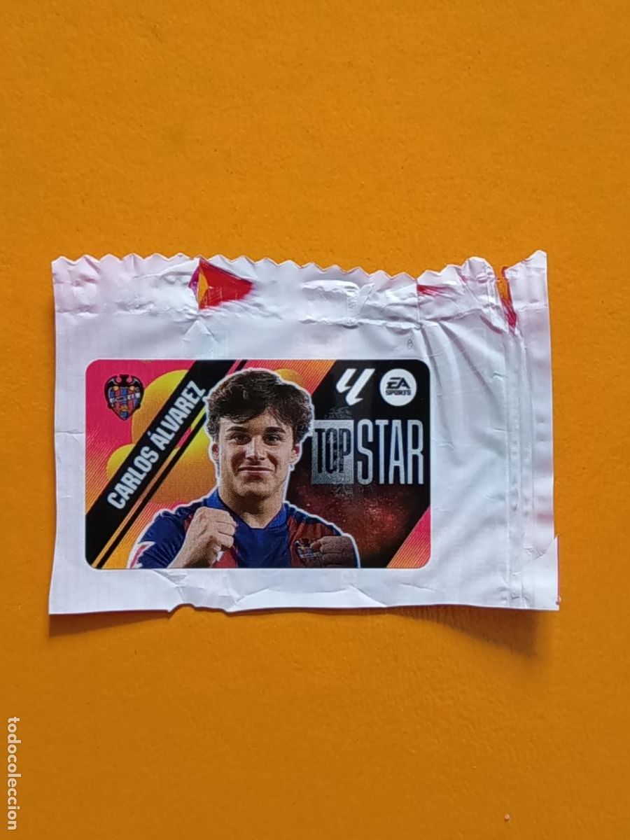 Cromos de Futebol: CARLOS &Aacute;LVAREZ. TOP STAR. LEVANTE UD. CHICLES LIGA ESTE 2025-26. PANINI