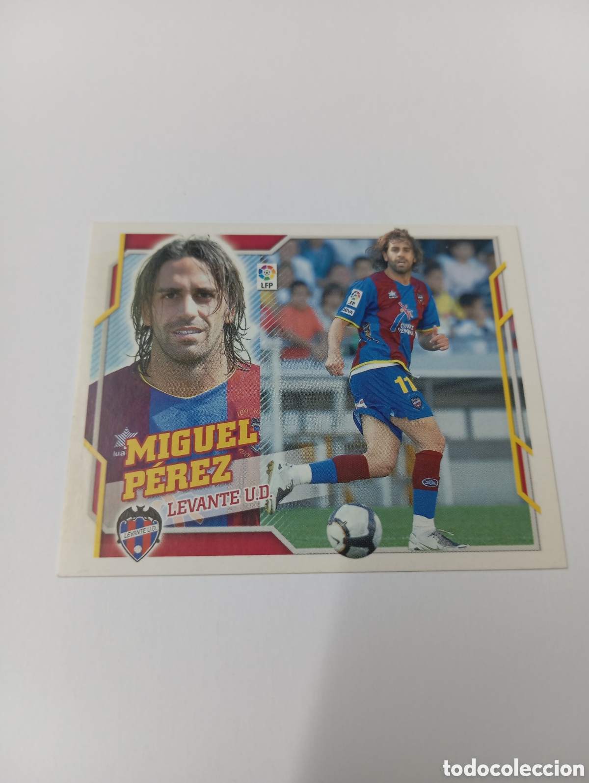 Cartes &agrave; collectionner de Football: Miguel P&eacute;rez 10 A Levante LIGA ESTE 2010 2011 PANINI 10 11