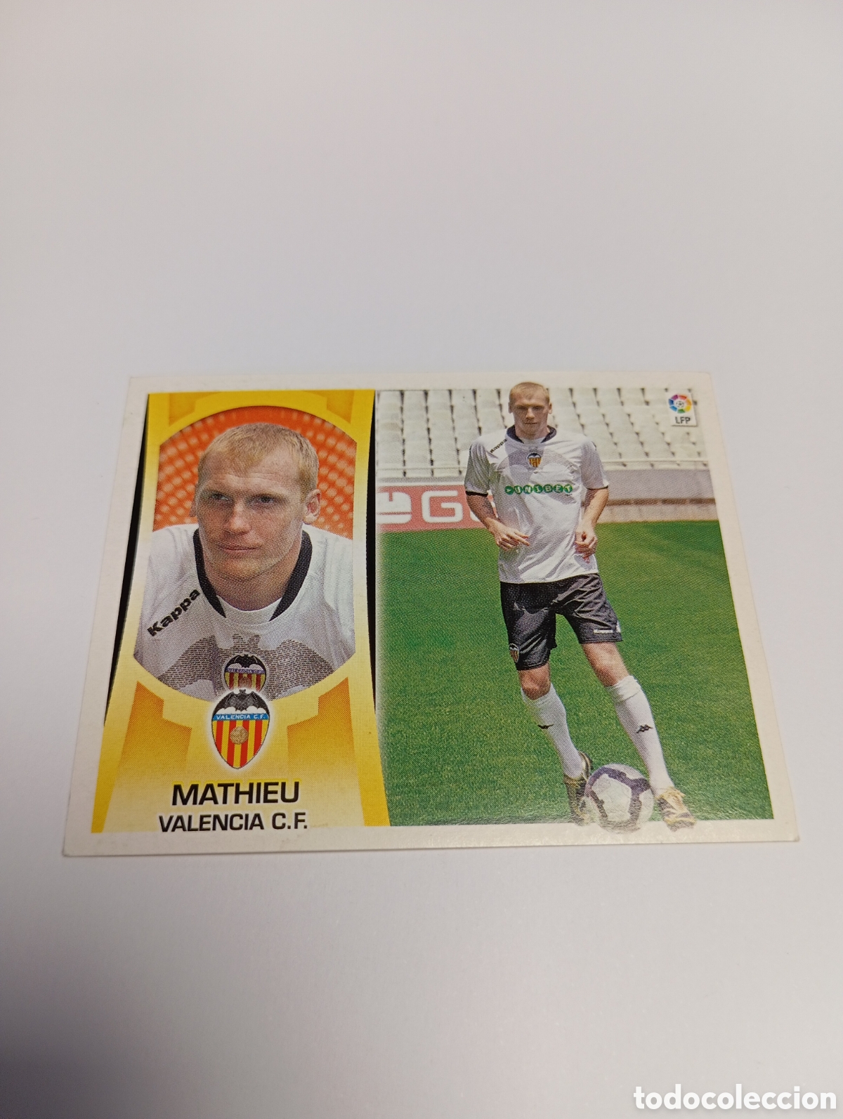 Fu&szlig;ball-Sticker: Mathieu 8 Valencia Liga Este 2009 2010 PANINI 09 10