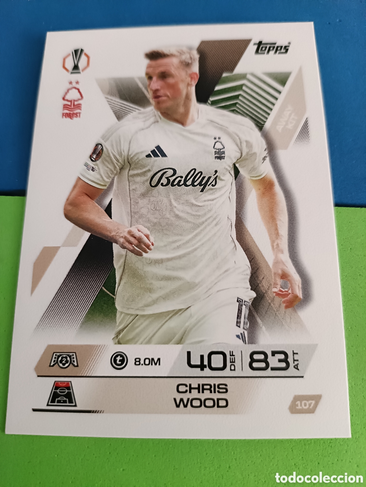 Figurine di Calcio: Topps Match Attax EXTRA 2025 2026 - Away Kit 107 Wood