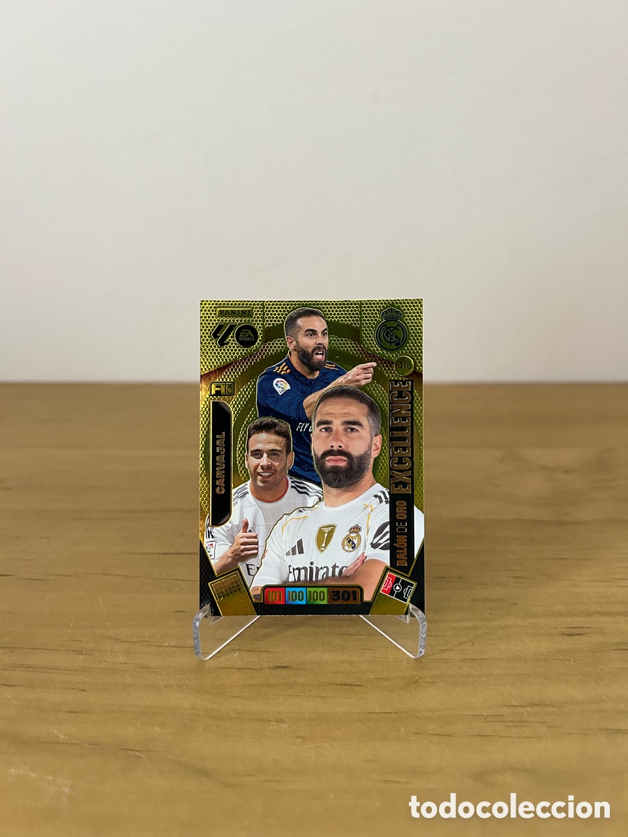 Cromos de F&uacute;tbol: CARVAJAL BAL&Oacute;N ORO EXCELLENCE ADRENALYN XL 2025-26