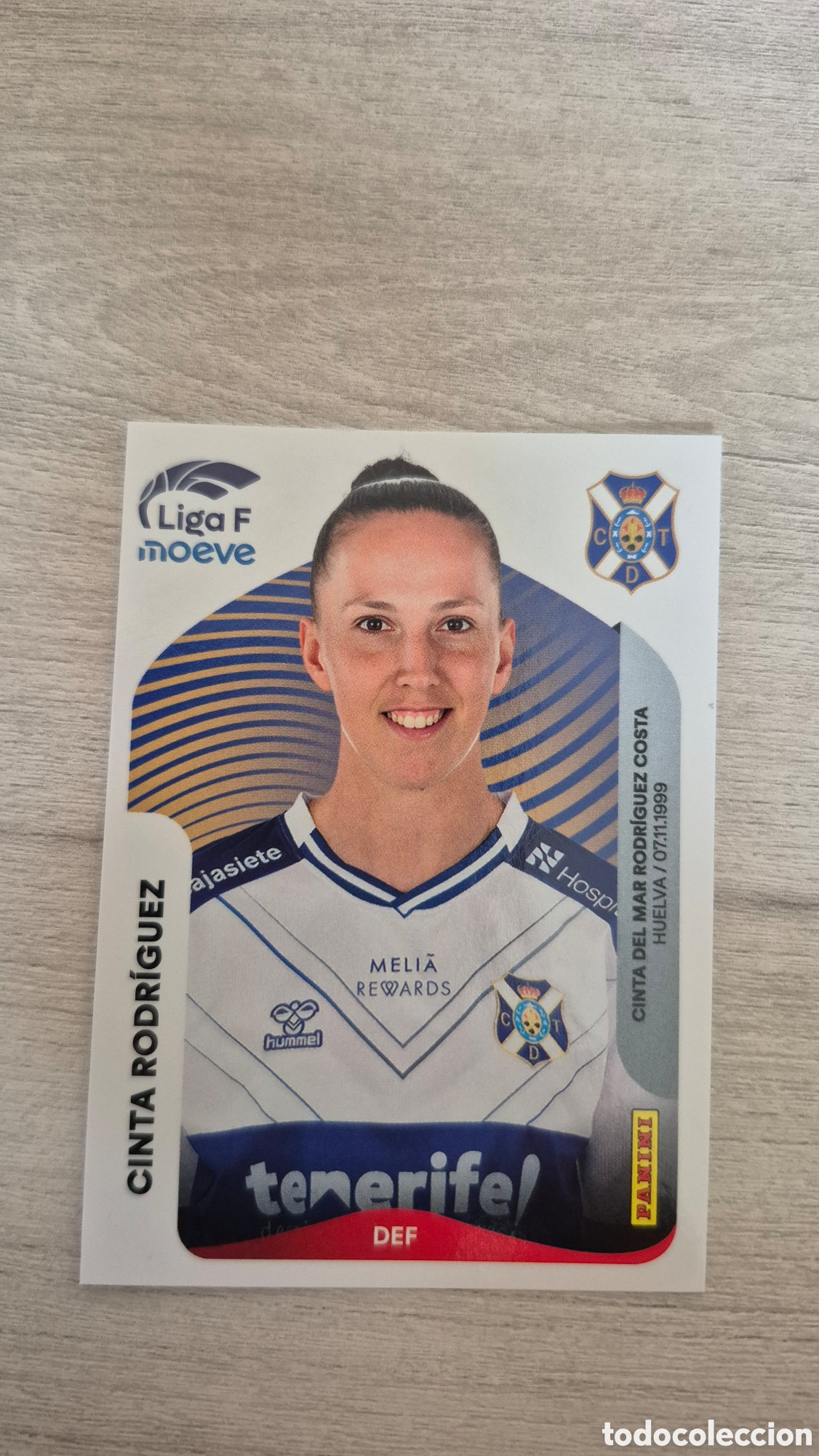 Figurine di Calcio: N&deg;106B Costa Adeje Tenerife Cinta Rodr&iacute;guez Liga Femenina 25/26