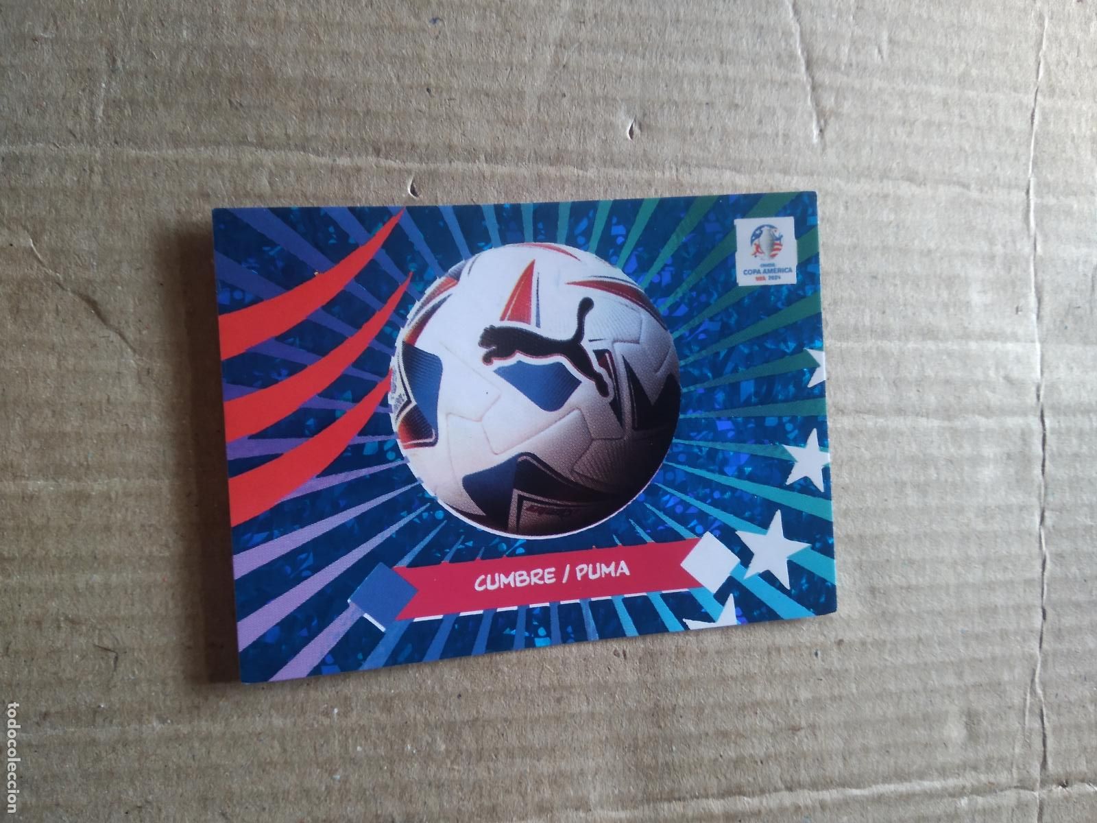 Cromos de F&uacute;tbol: CA3 CUMBRE PUMA PELOTA BALON CROMO FUTBOL COPA AMERICA 2024 EDITORIAL MAJESTAD