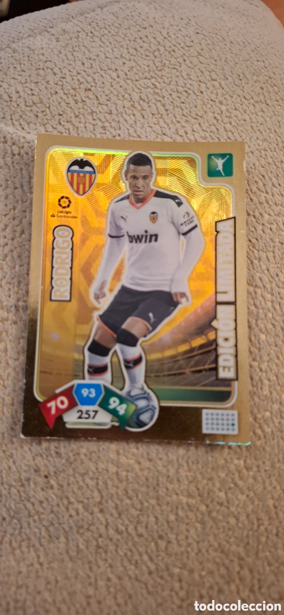 Cartes &agrave; collectionner de Football: CROMO CARD EDICION LIMITADA RODRIGO VALENCIA ADRENALYN XL 19 20 2019 2020 LIGA PANINI