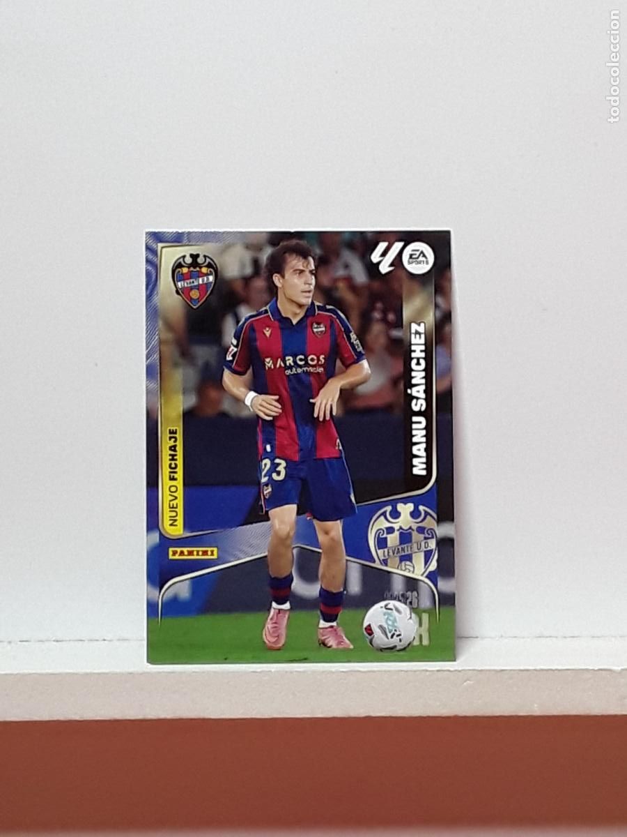 Fu&szlig;ball-Sticker: MEGACRACKS 2025 2026 MGK 25 26 ALBUM PANINI LIGA N 477 LEVANTE TERCERA MANU SANCHEZ