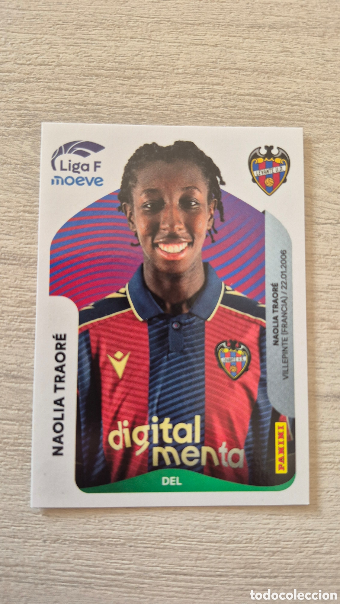Fu&szlig;ball-Sticker: N&deg;241 Levante UD Naolia Traore Liga Femenina 25/26