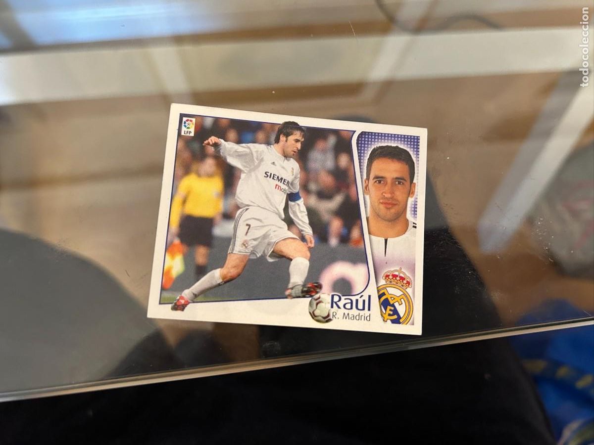 Cromos de F&uacute;tbol: raul real madrid no pegado 2004 2005 este