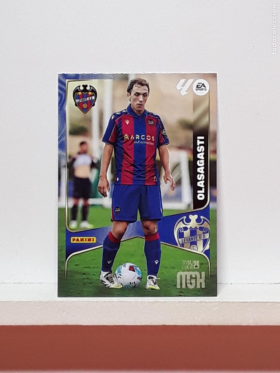 Fu&szlig;ball-Sticker: MEGACRACKS 2025 2026 MGK 25 26 ALBUM PANINI LIGA N 210 LEVANTE SEGUNDA OLASAGASTI