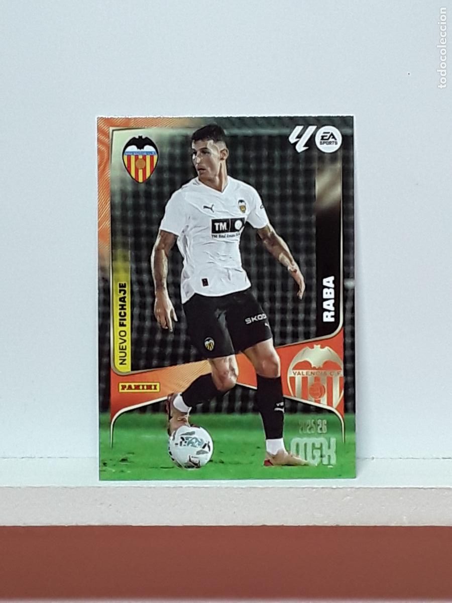 Figurine di Calcio: MEGACRACKS 2025 2026 MGK 25 26 ALBUM PANINI LIGA N 444 VALENCIA SEGUNDA DANIEL RABA