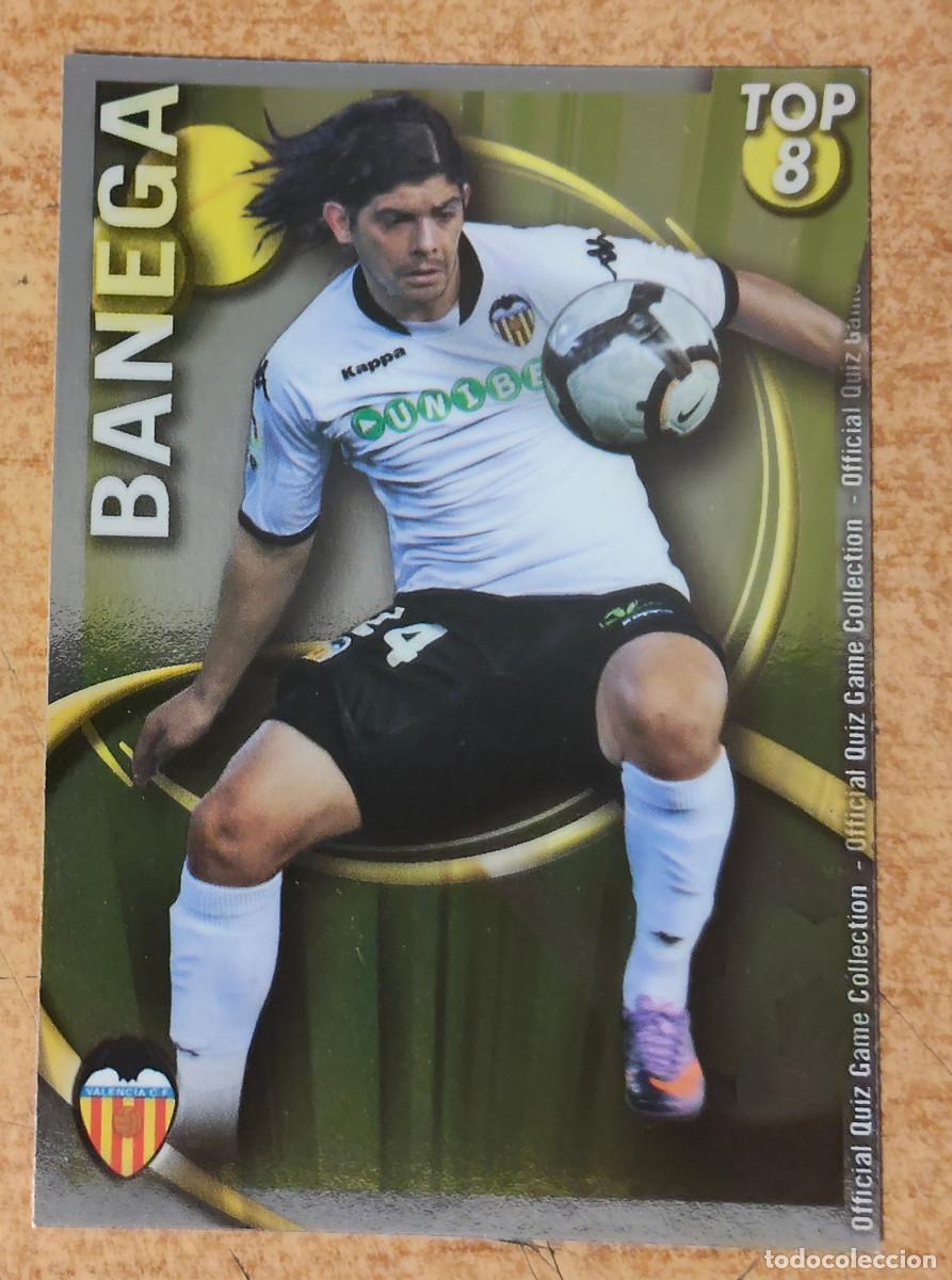 Football Stickers: 2010-2011 - 606 BANEGA ((LISO DORADO) - VALENCIA CF - MUNDICROMO