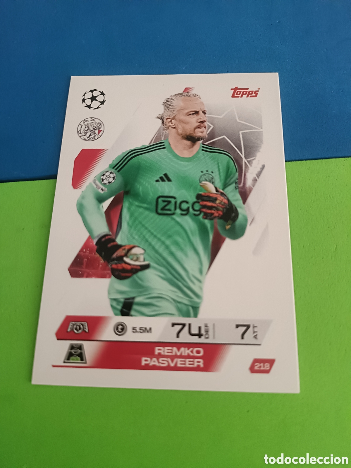 Football Stickers: Topps Match Attax 2025 2026 - 218 Remko Pasveer