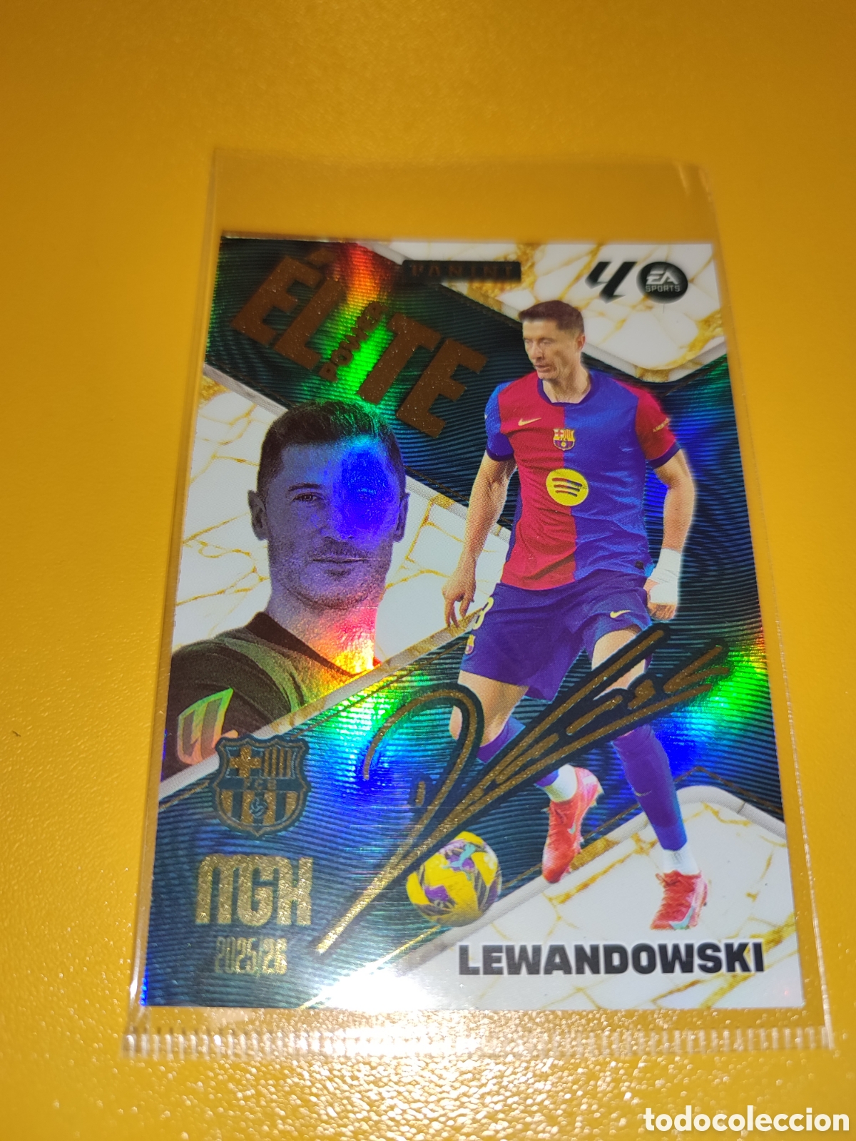 Football Stickers: Lewandowski &Eacute;lite Power firmado MGK 25/26
