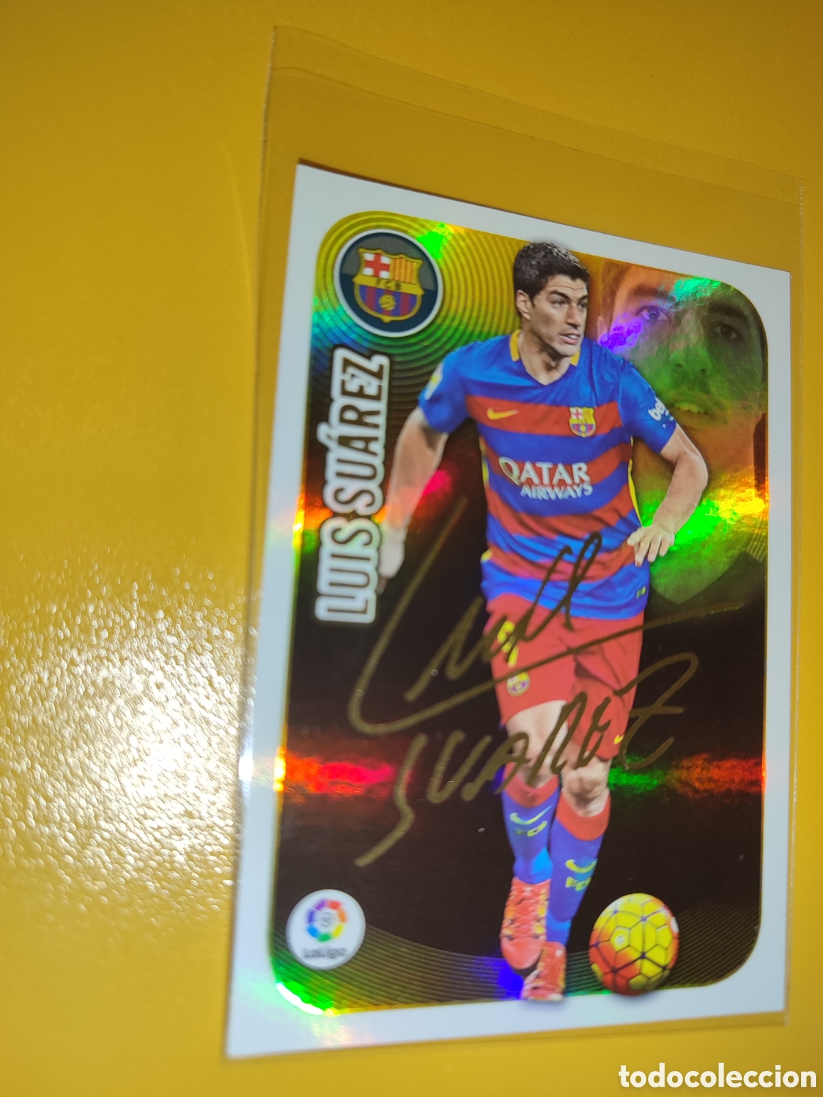Cromos de f&uacute;tbol: Luis Su&aacute;rez firmado Este 16/17 Serie Oro