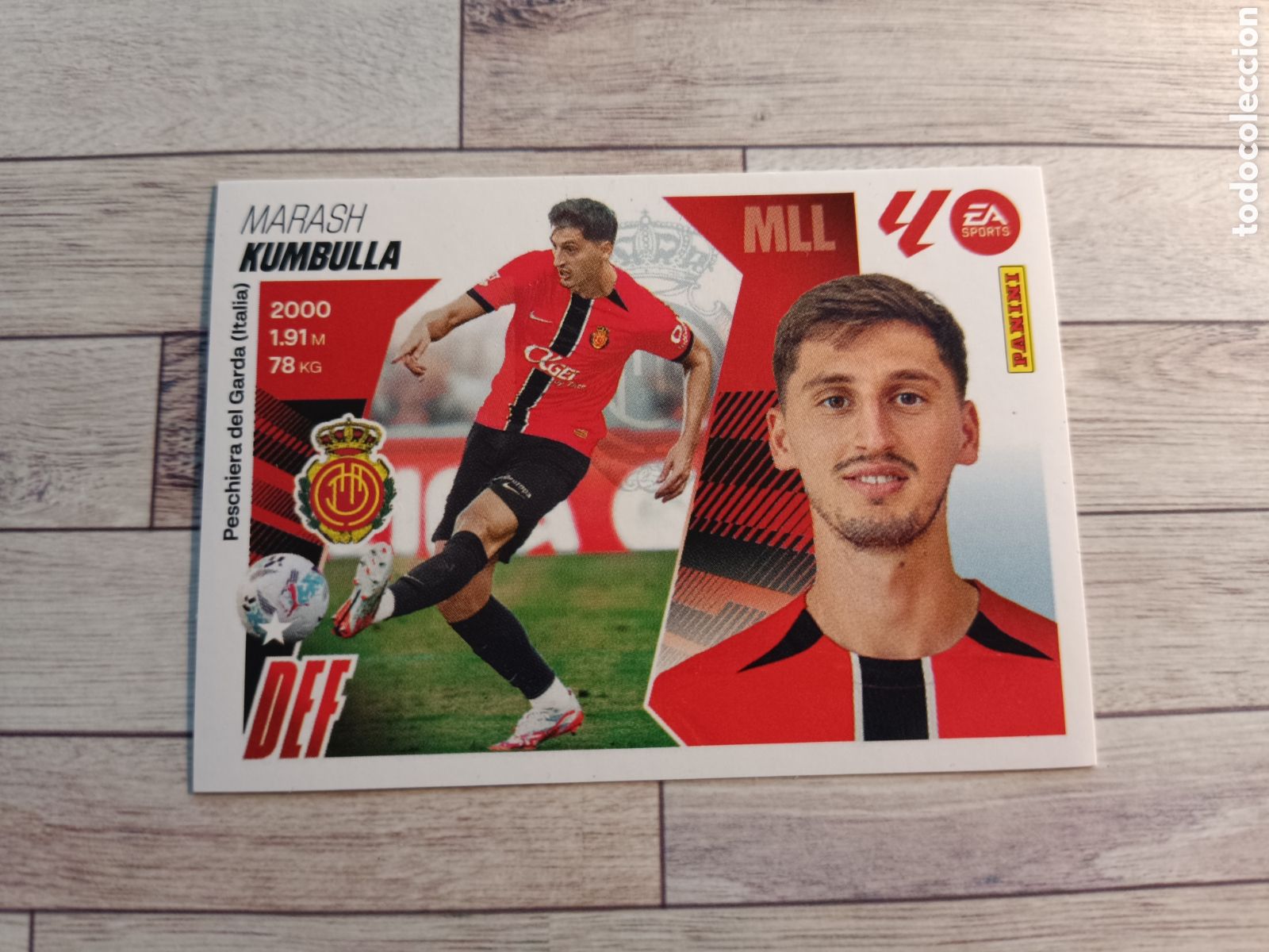 Fu&szlig;ball-Sticker: 7 BIS KUMBULLA COLOCA MALLORCA LIGA ESTE 2025 2026 PANINI 25 26