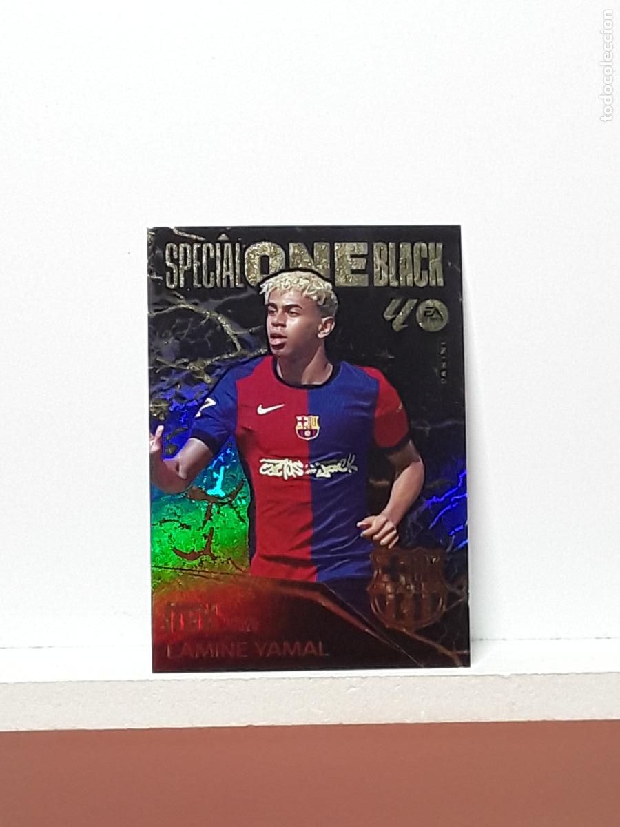 Cromos de F&uacute;tbol: MEGACRACKS 2025 2026 MGK 25 26 ALBUM PANINI LIGA N 19 BARCELONA SPECIAL ONE BLACK LAMINE YAMAL