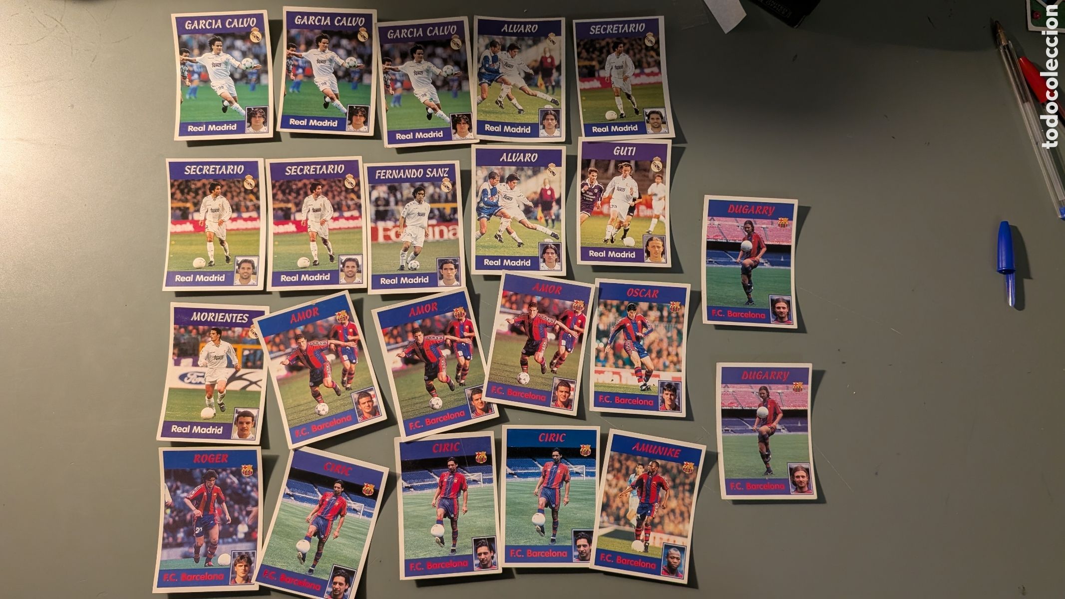 Cromos de F&uacute;tbol: LOTE 22 CROMOS REPETIDOS BARCELONA Y REAL MADRID PANINI LIGA 1997/98 97 98 NUNCA PEGADOS SIN PEGAR