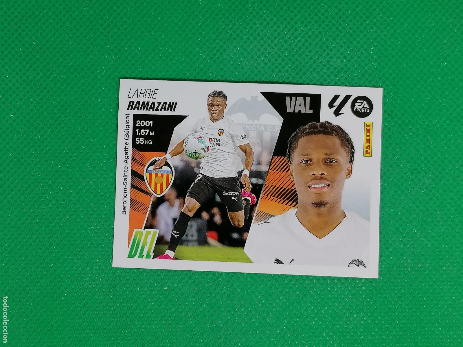 Cromos de F&uacute;tbol: 63 RAMAZANI VALENCIA ULTIMOS FICHAJES ⚽ PANINI LIGA ESTE 25 26 2025 2026 ⚽