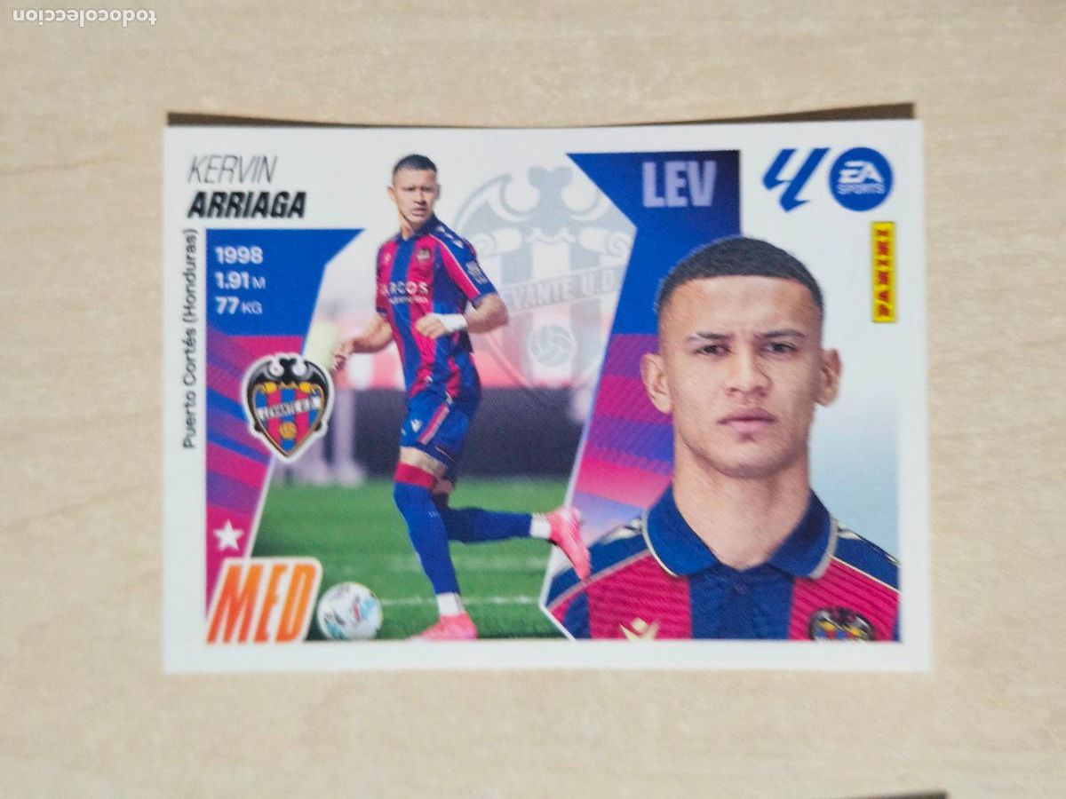 Fu&szlig;ball-Sticker: 12 BIS ARRIAGA (COLOCA) - LEVANTE - EDICIONES ESTE 2025-26 - 25/26 (NUEVO)