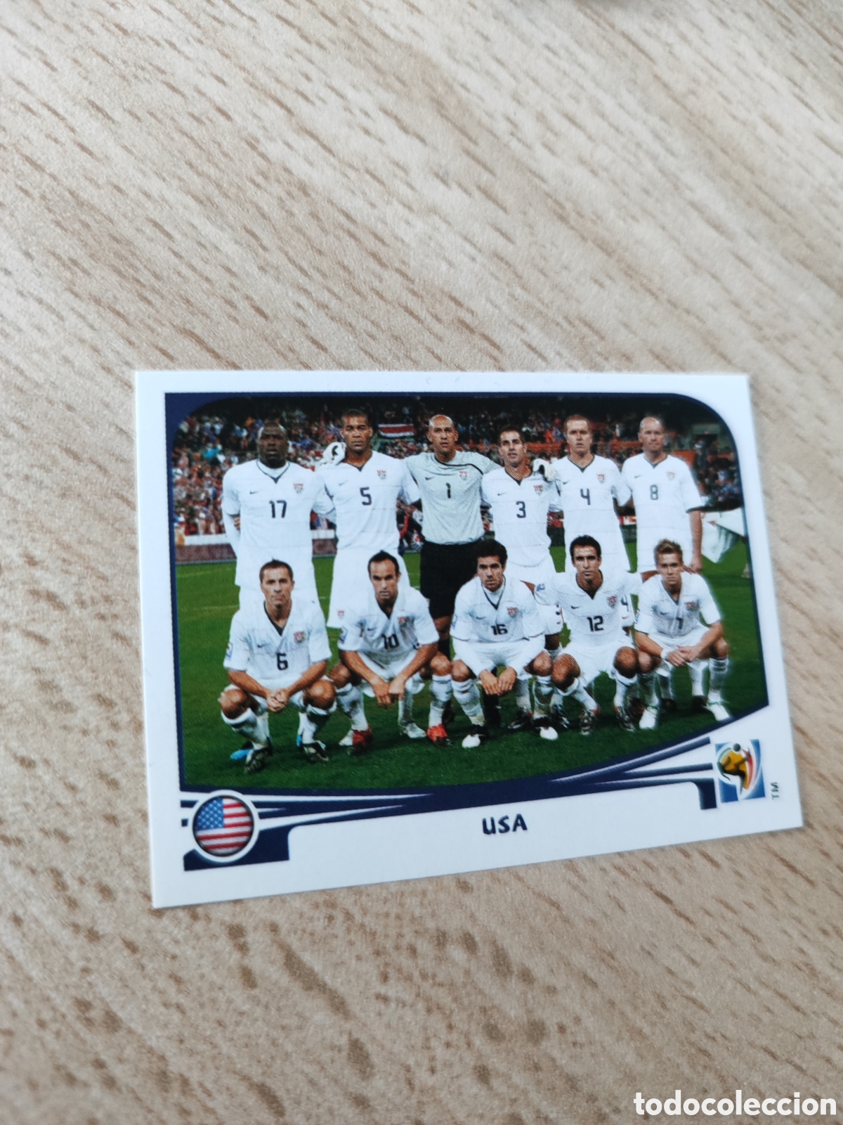 Cartes &agrave; collectionner de Football: 201 PANINI MUNDIAL 2010 WORLD CUP TEAM PLANTILLA - USA -- CROMO 10 NUEVO DE SOBRE