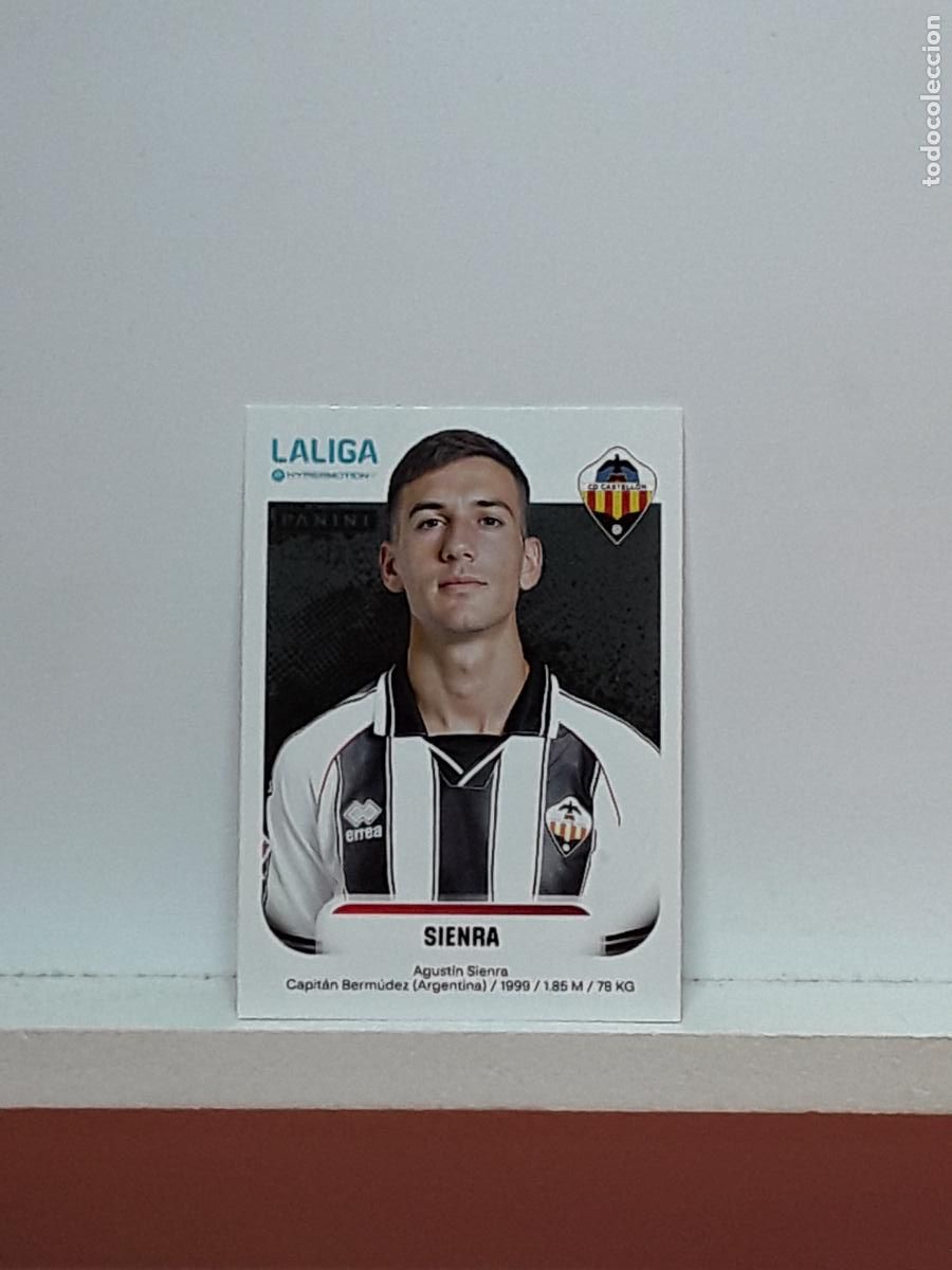 Cartes &agrave; collectionner de Football: LALIGA HYPERMOTION 2025 2026 25 26 ALBUM PANINI LIGA N 104 CASTELLON SIENRA AGUSTIN