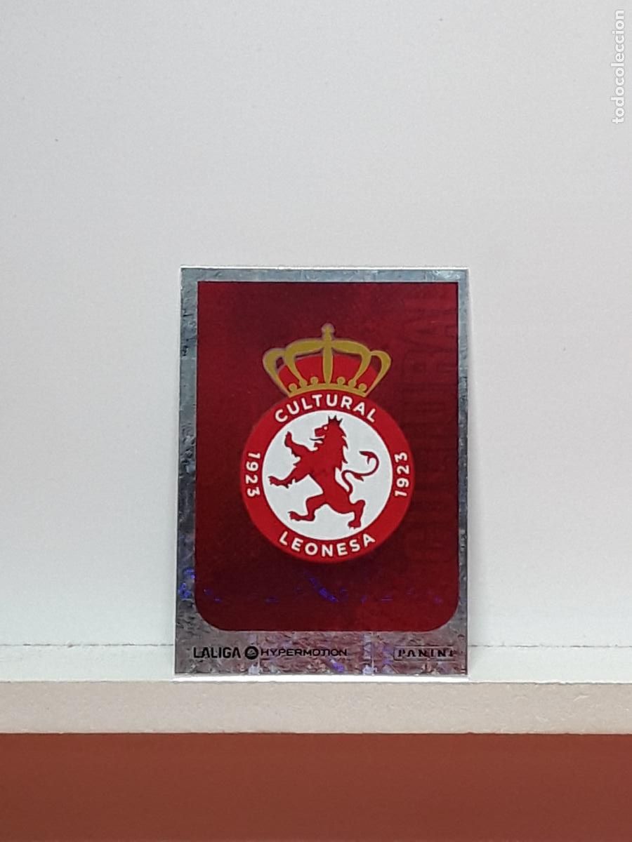 Cromos de F&uacute;tbol: LALIGA HYPERMOTION 2025 2026 25 26 ALBUM PANINI LIGA N 154 CULTURAL LEONESA ESCUDO LOGO