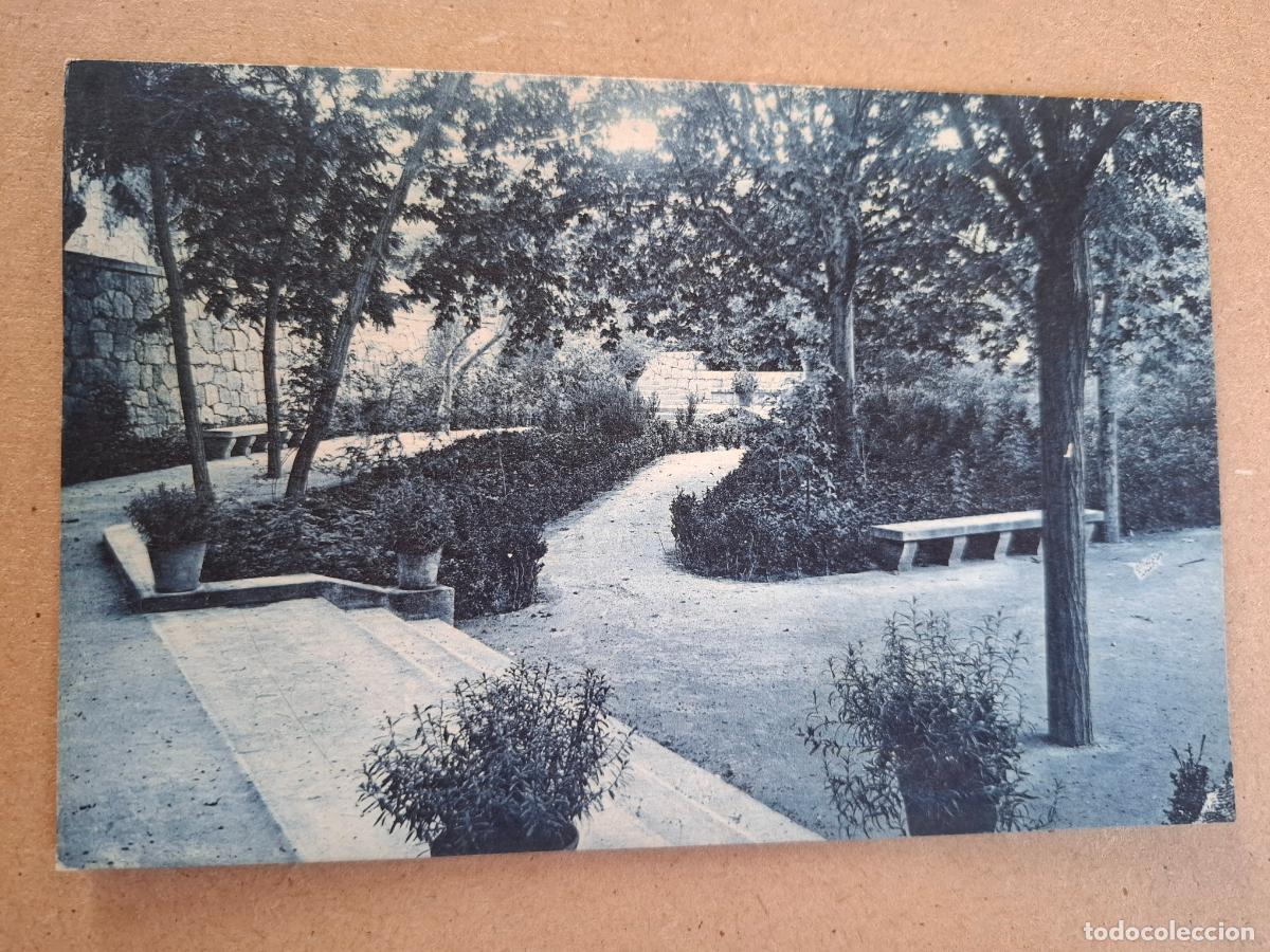 Cromos de F&uacute;tbol: POSTAL N&ordm; 26 BARCELONA - PARQUE DE MONTJUICH - JARDIN DEL CLAUSTRO