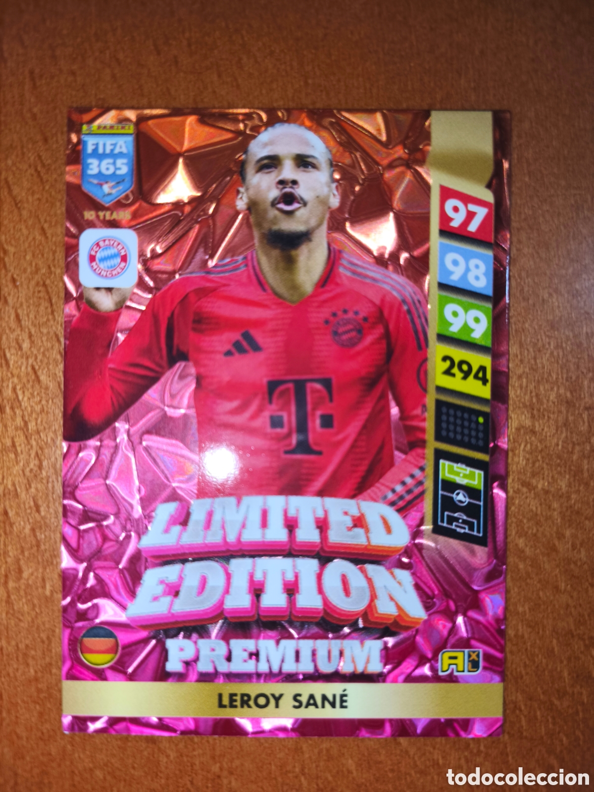 Fu&szlig;ball-Sticker: Leroy Sane LIMITED EDITION PREMIUM Adrenalyn XL Fifa 365 2025 Bayern Munich