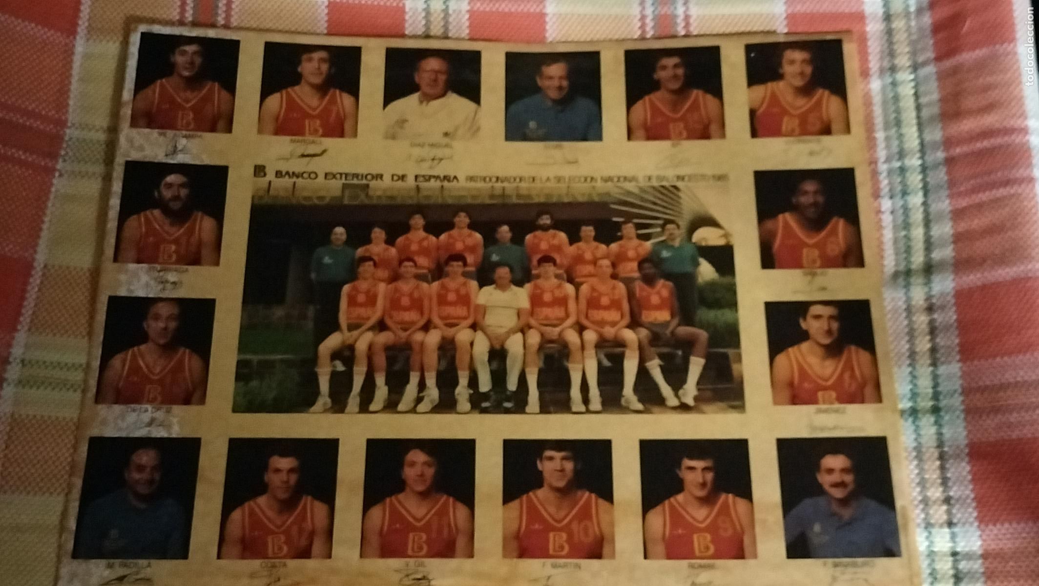 Fu&szlig;ball-Sticker: POSTER DE LA SELECCION ESPA&Ntilde;OLA DE BALONCESTO 1985