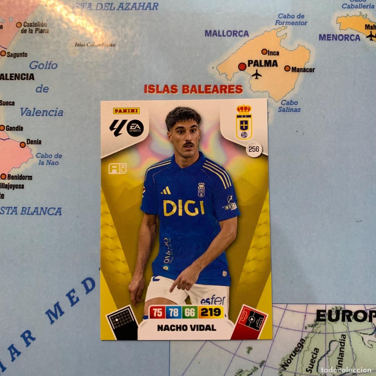 Cromos de F&uacute;tbol: Nacho Vidal n&uacute;mero 256 del Oviedo cromo adrenalyn XL 25-26 2025-2026