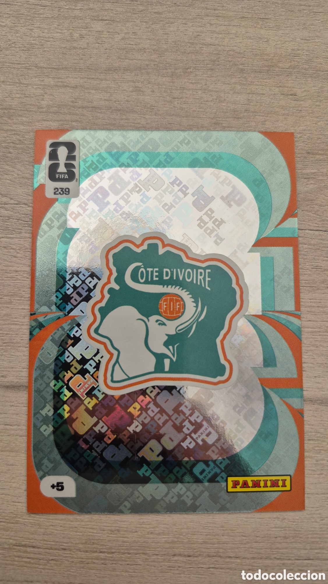 Cartes &agrave; collectionner de Football: N&deg;239 Escudo Costa de Marfil Adrenalyn FIFA World Cup 2026