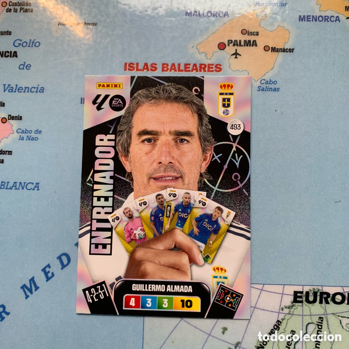 Cromos de f&uacute;tbol: Almada entrenador n&uacute;mero 493 Del Oviedo cromo adrenalyn XL 25-26 2025-2026