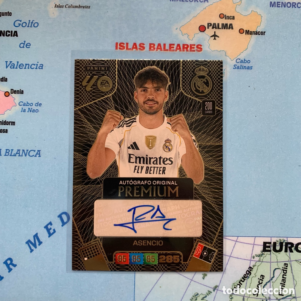 Cromos de F&uacute;tbol: Asencio aut&oacute;grafo original premium oro Del Real Madrid cromo adrenalyn XL 25-26 2025-2026