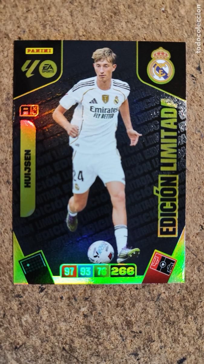 Figurine di Calcio: ADRENALYN XL LA LIGA 25/26 CARD EDICION LIMITADA HUIJSEN REAL MADRID # PANINI