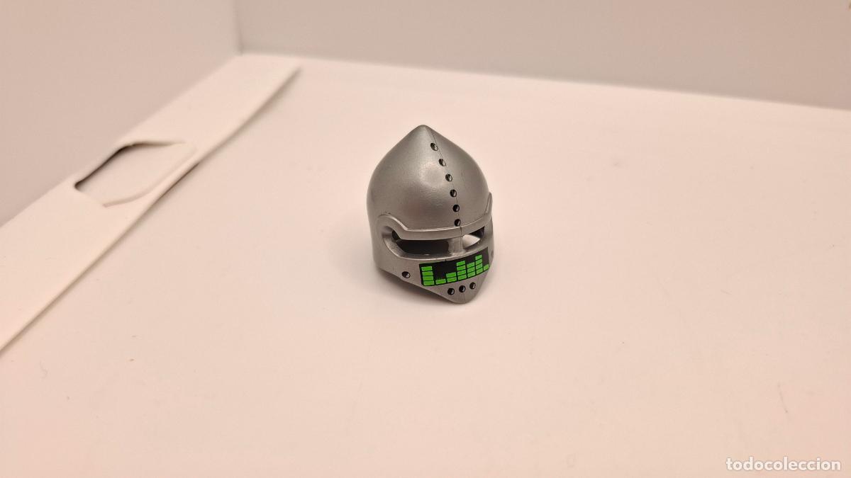 Fu&szlig;ball-Sticker: PLAYMOBIL CASCO MEDIEVAL VIKINGO GUERRERO INDIO