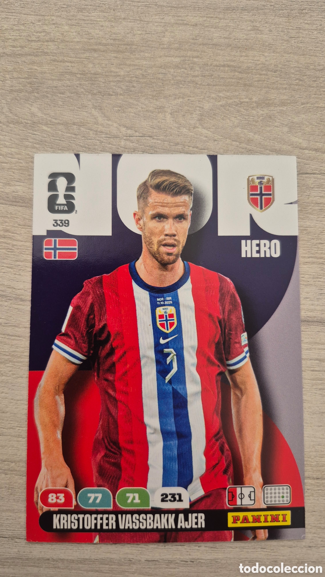 Figurine di Calcio: N&deg;339 Noruega Kristoffer Vassbakk Ajer Adrenalyn FIFA World Cup 2026