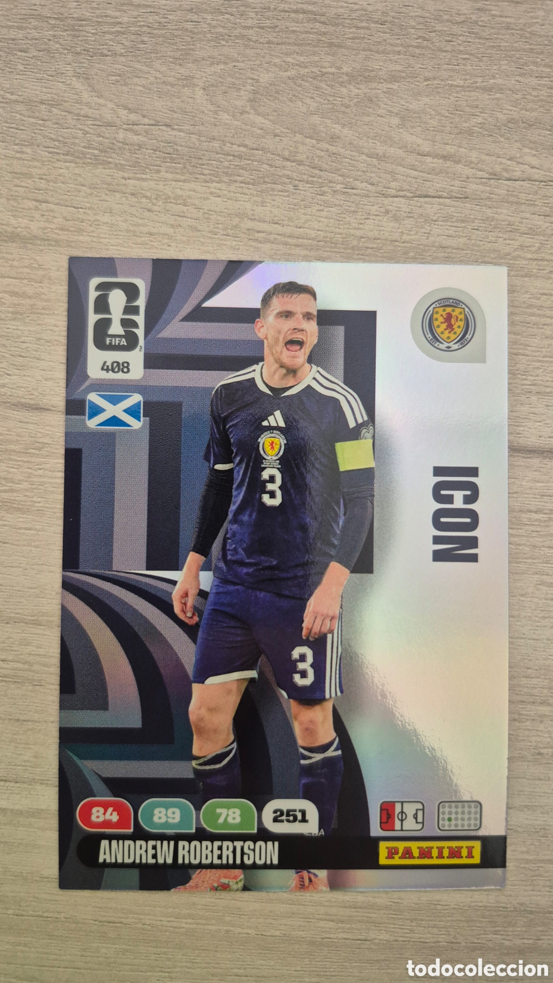Cromos de F&uacute;tbol: N&deg;408 Icon Andrew Robertson Adrenalyn FIFA World Cup 2026
