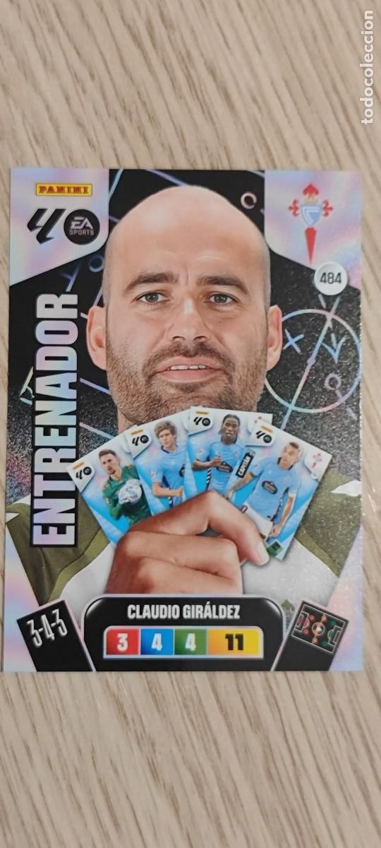 Cromos de F&uacute;tbol: ADRENALYN XL LA LIGA 25/26 CARD ENTRENADOR GIRALDEZ CELTA DE VIGO # 484 PANINI