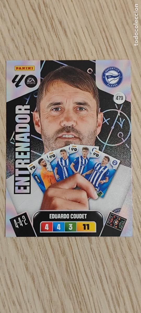 Fu&szlig;ball-Sticker: ADRENALYN XL LA LIGA 25/26 CARD ENTRENADOR COUDET ALAVES # 479 PANINI