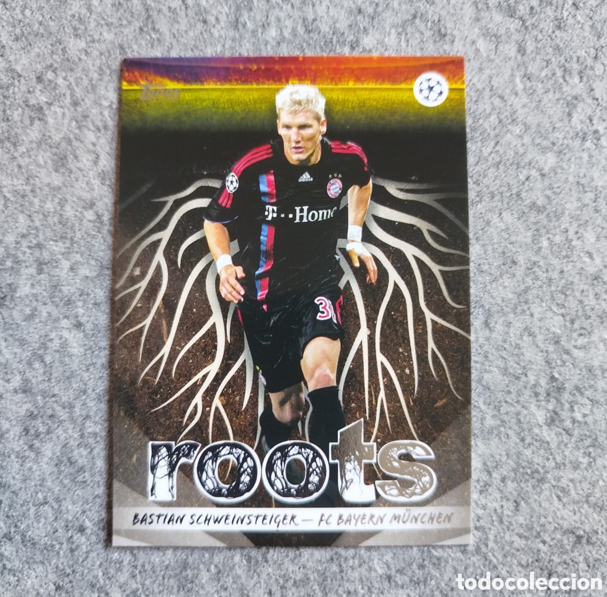 Cromos de Futebol: ROOTS RT-19 SCHWEINSTEIGER BAYERN 2026 TOPPS UEFA CLUB FLAGSHIP CARD CROMO PARALELA MUNCHEN