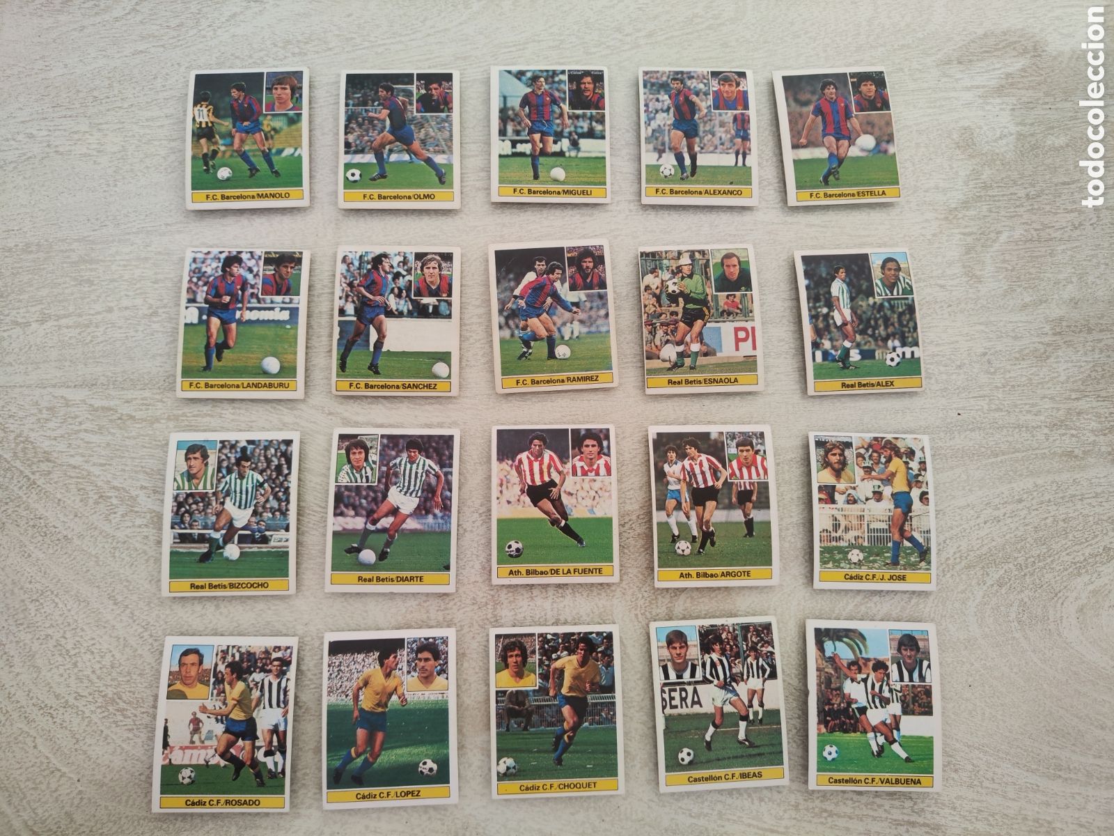 Football Stickers: Lote 80 cromos distintos sin pegar este 81 82 con 6 fichajes