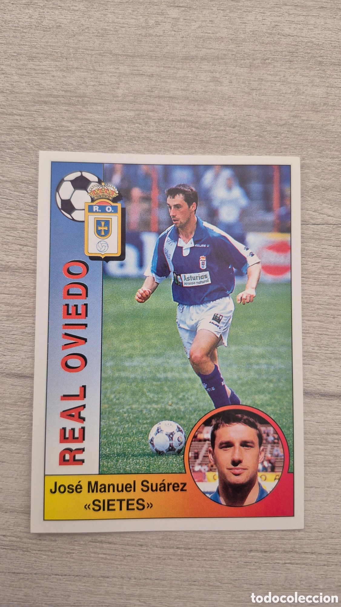 Football Stickers: N&deg;214 Oviedo Sietes Liga 94/95 Panini