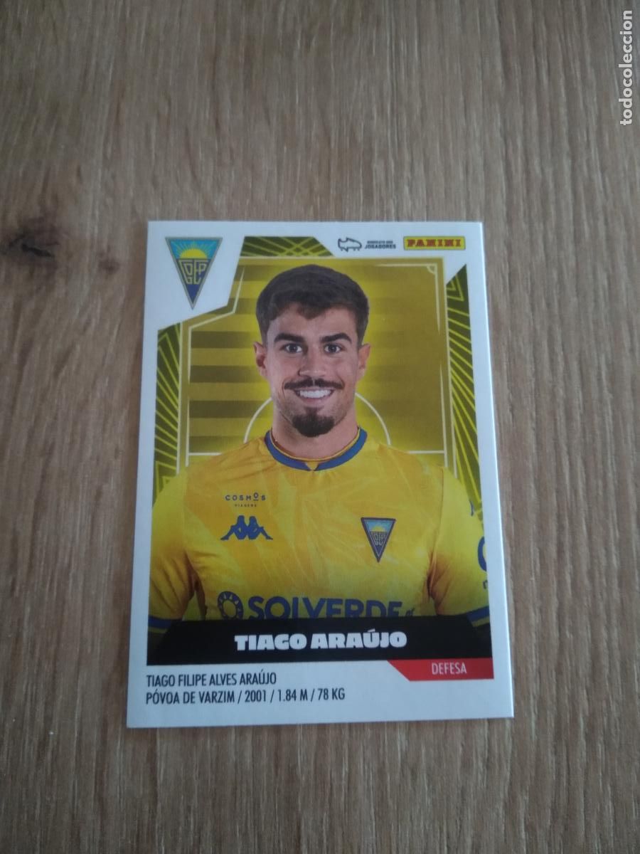 Cartes &agrave; collectionner de Football: 141 TIAGO ARAUJO ESTORIL CROMO FUTBOL PANINI LIGA PORTUGAL 2023-2024 FUTEBOL LIGA BETCLIC 23-24