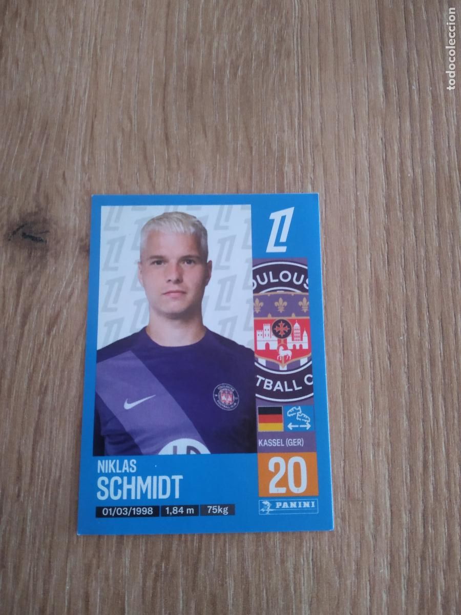 Cartes &agrave; collectionner de Football: 505 NIKLAS SCHMIDT TOULOUSE CROMO FUTBOL PANINI LIGUE 1 FOOT 24-25 LIGA FRANCIA 2024-2025