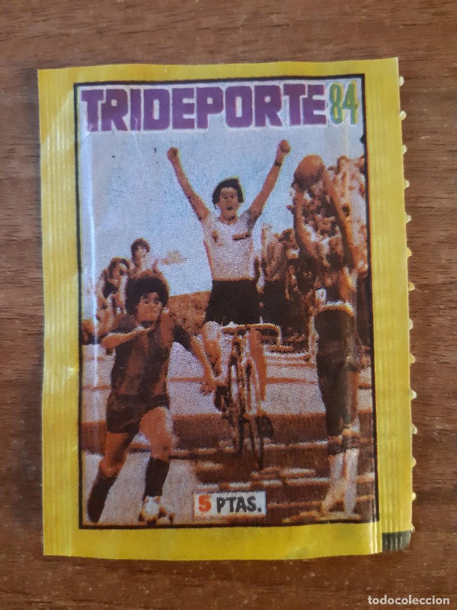 Cromos de F&uacute;tbol: Sobre vac&iacute;o Colecci&oacute;n Trideporte 84 con Maradona impreso Ed. FHER 1984. Sin cromos