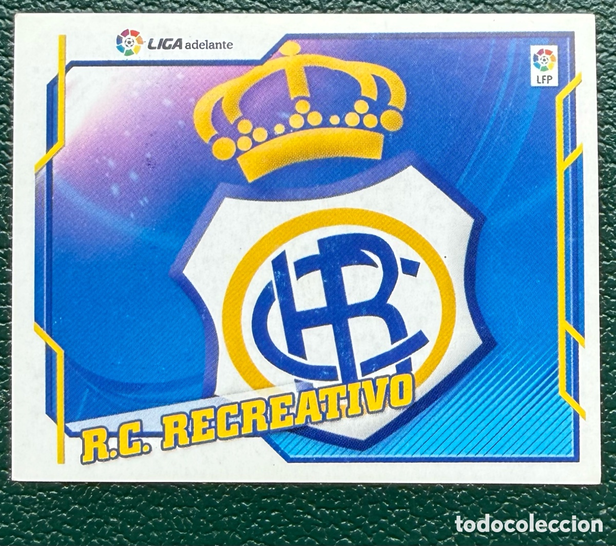 Fu&szlig;ball-Sticker: ESCUDO RECREATIVO DE HUELVA CROMOS ALBUM EDICIONES ESTE 2010 2011 10 11