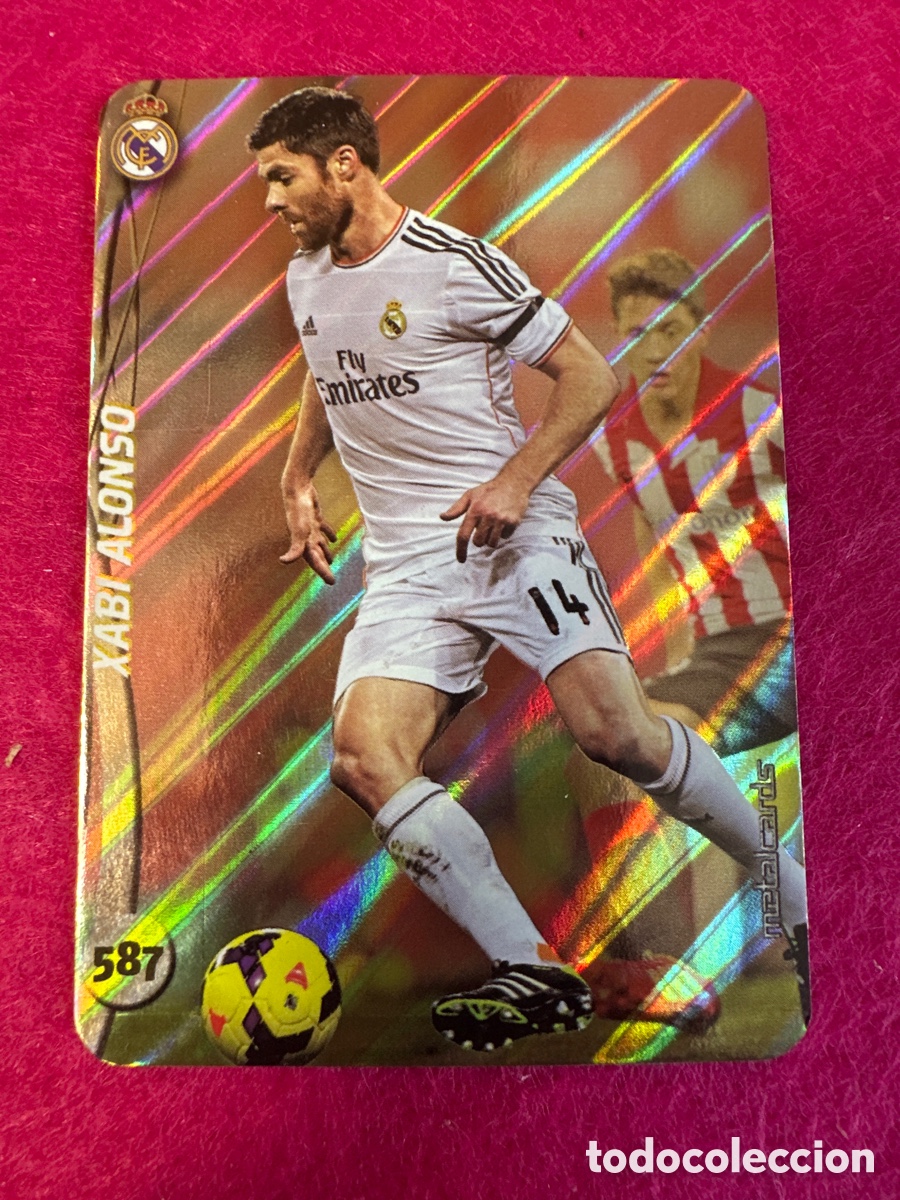 Cromos de Futebol: 587 XABI ALONSO (R.MADRID) BAJA TOP VERSI&Oacute;N DIAGONALES MUNDICROMO 2015 14 15 METALCARD