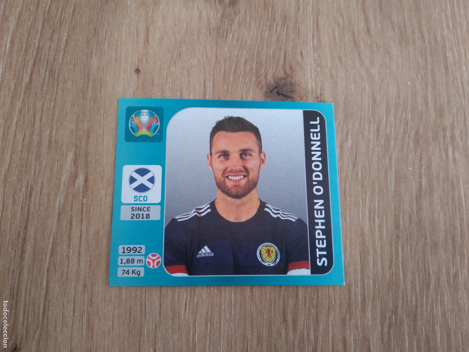 Cromos de F&uacute;tbol: 424 STEPHEN O'DONNELL ESCOCIA CROMO PANINI EURO 2020 EUROCOPA FUTBOL TOURNAMENT VERSI&Oacute;N AZUL