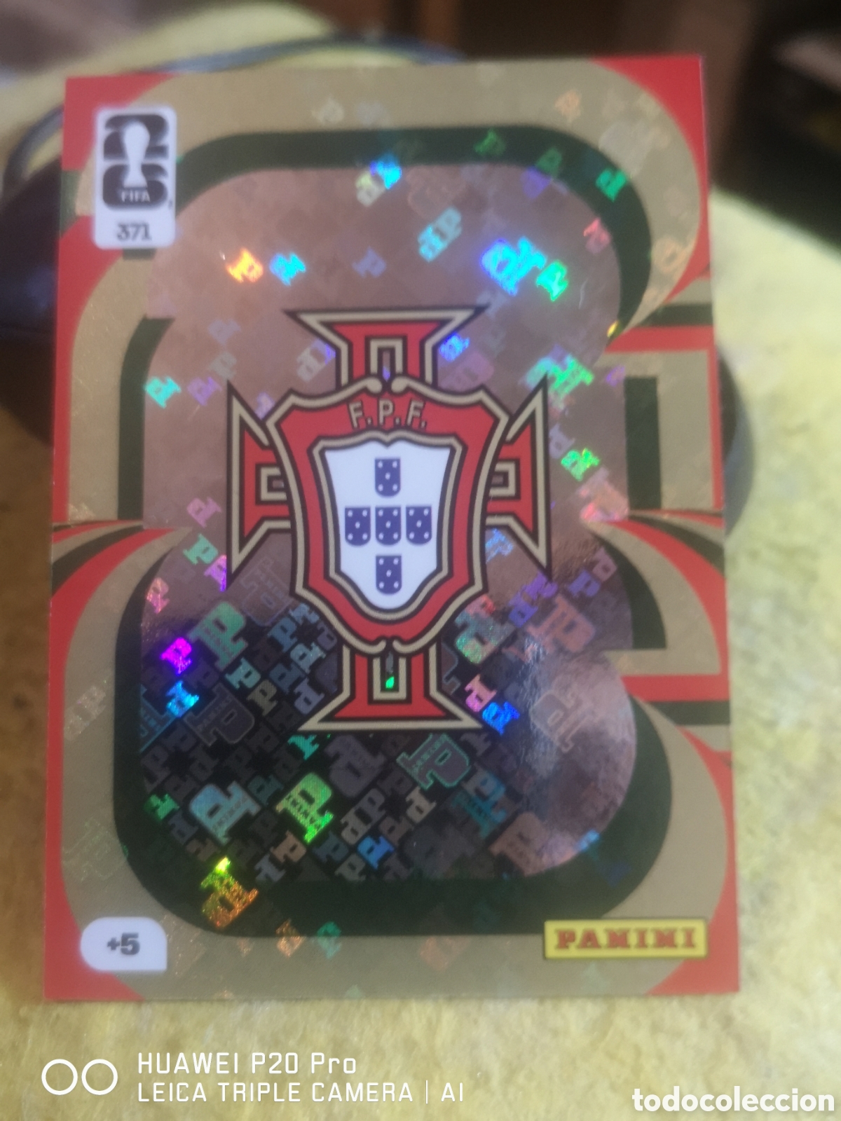 Cromos de F&uacute;tbol: ADRENALYN XL FIFA WORLD CUP 2026 ESCUDO 371 PORTUGAL